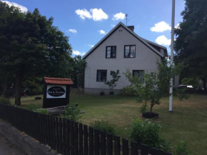 Отель Degerfors Bed & Breakfast  Дегерфорс